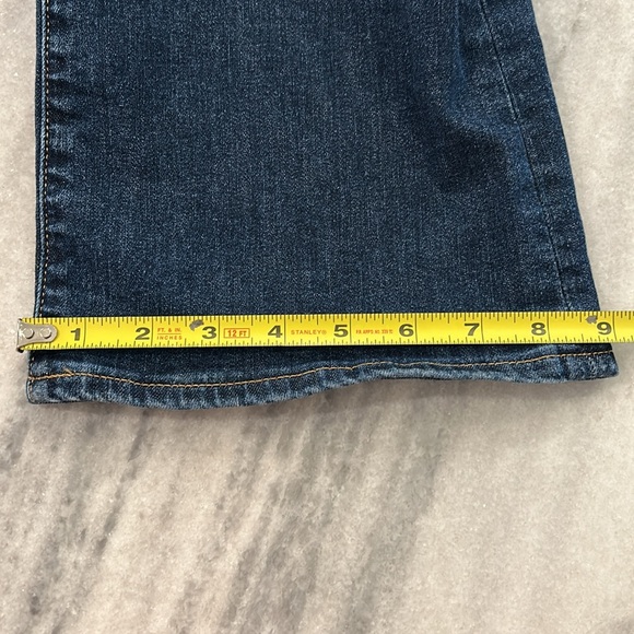 GAP Women’s Mid Rise Baby Bootcut Denim Jeans size 31 Short 12 Short - Picture 7 of 8